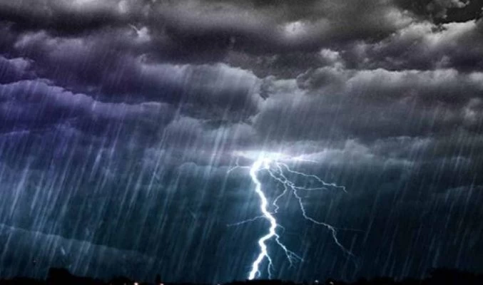 Heavy rain with thunderstorm expected in central, upper areas of Pakistan