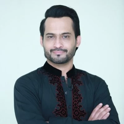 Waqar Zaka hired as a crypto expert