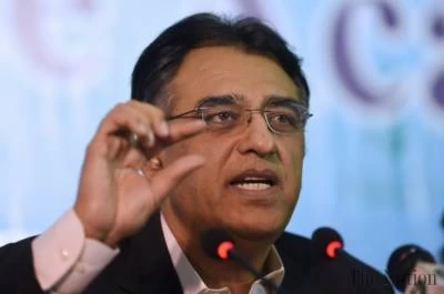 Oxygen supply capacity is now under stress, says Asad Umar over Covid-19 situation in Pakistan