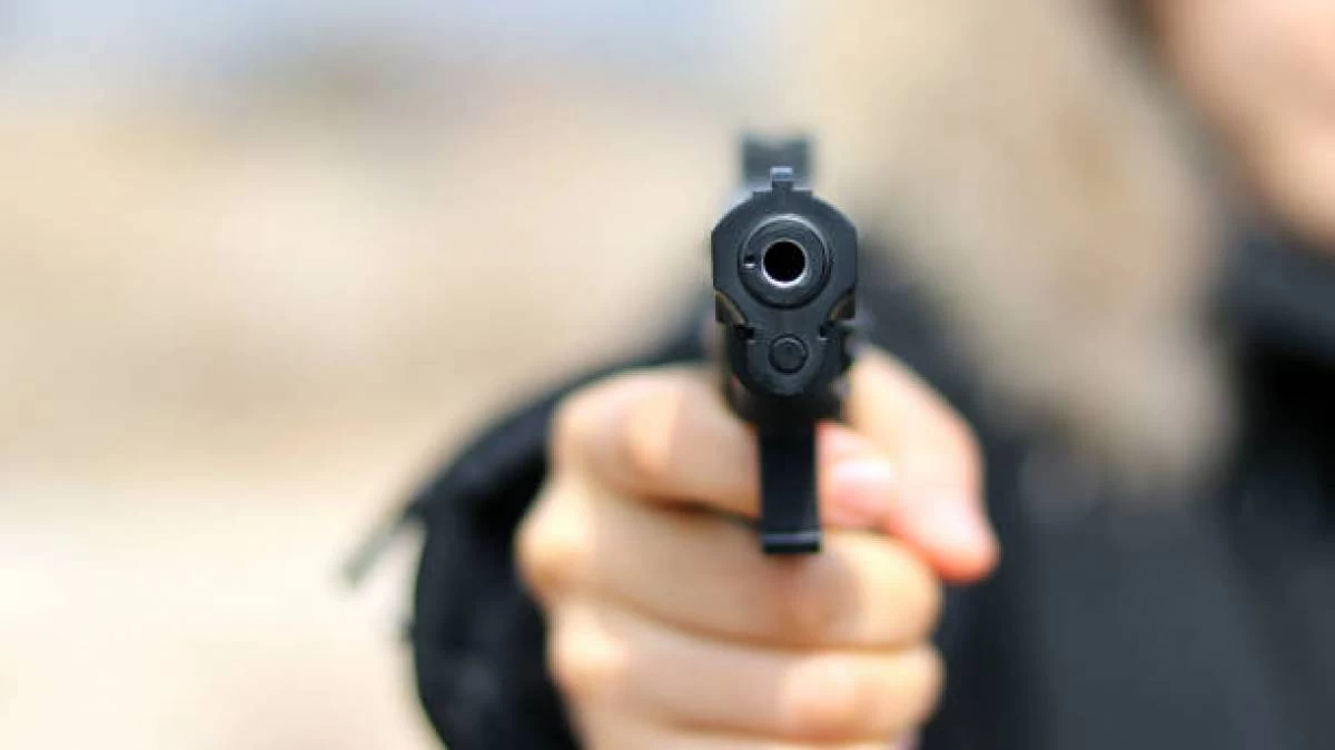 Karachi woman shot dead for resisting robbery