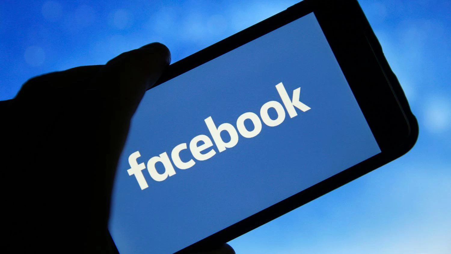 فیس بک نے ایرانی ہیکرز کے زیر استعمال 2سو اکاونٹ ڈیلیٹ کردیے