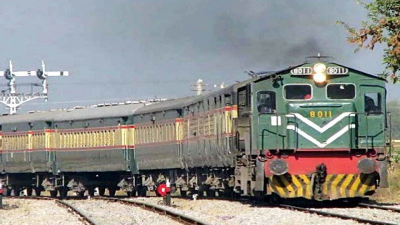Court orders Pakistan Railways to pay over Rs10mn as damages