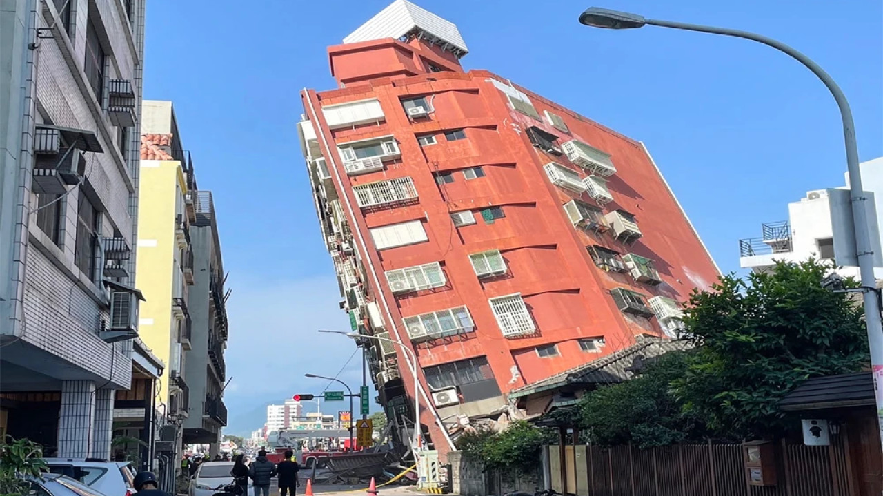 تائیوان میں 7.7 شدت کا زلزلہ، سونامی الرٹ جاری