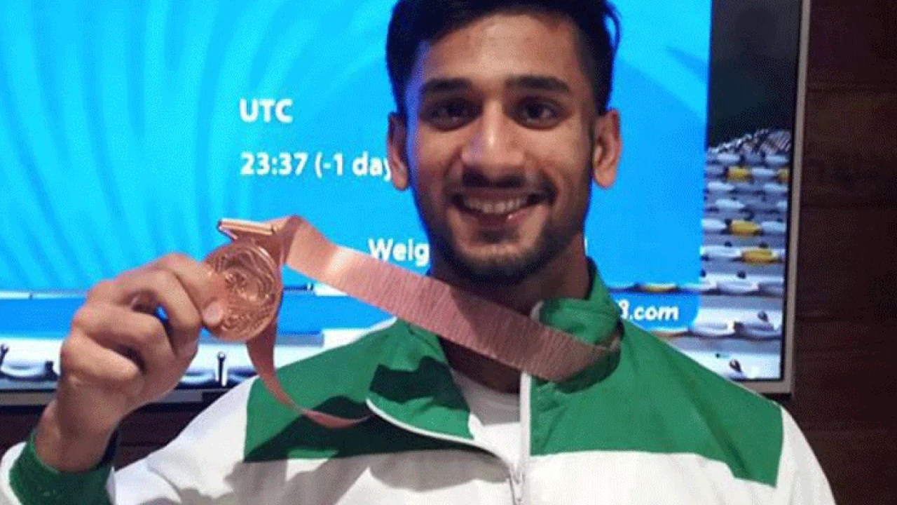 World Weightlifting Championship: Talha Talib wins first ever medal for Pakistan