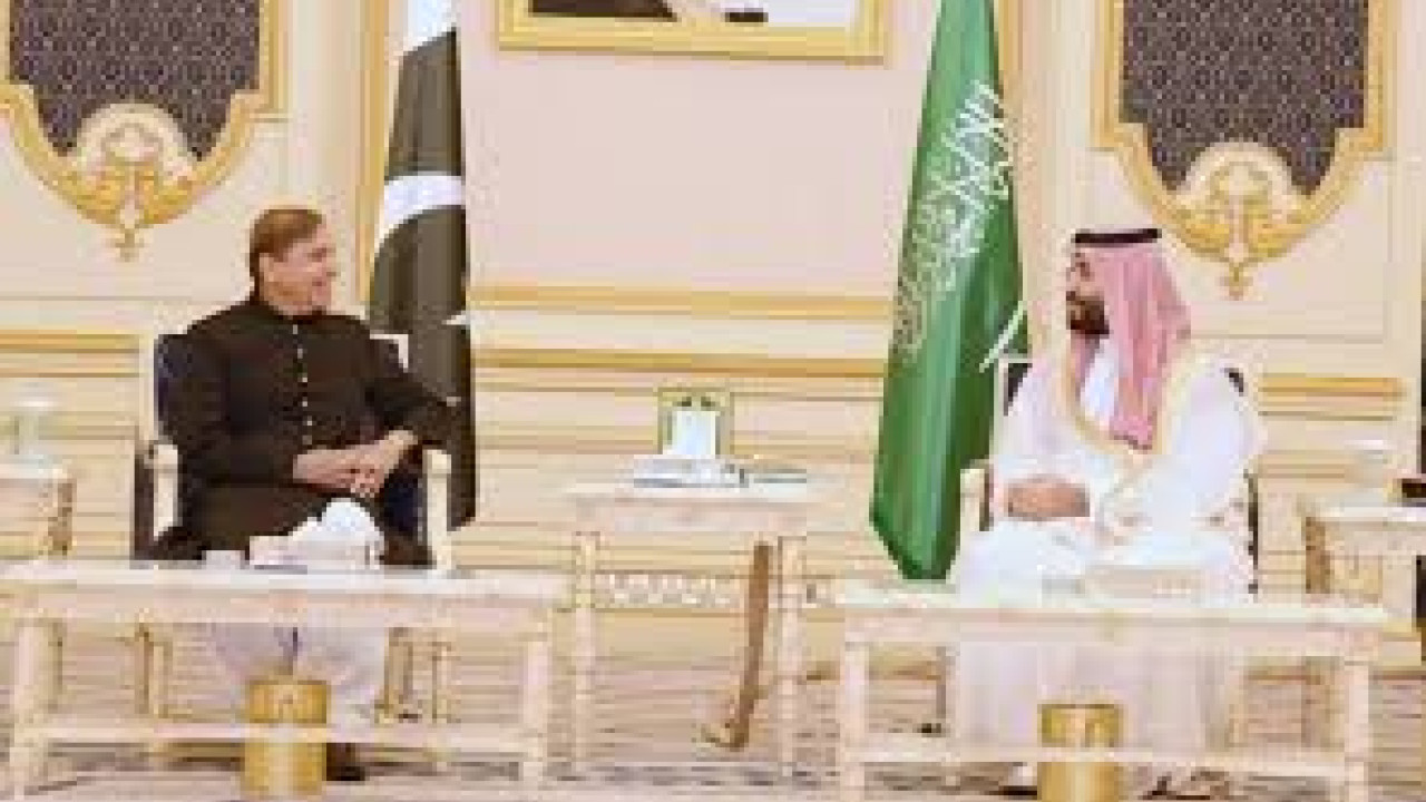 وزیراعظم شہبازشریف کو سعودی عرب کی جانب سے عمرہ کی دعوت