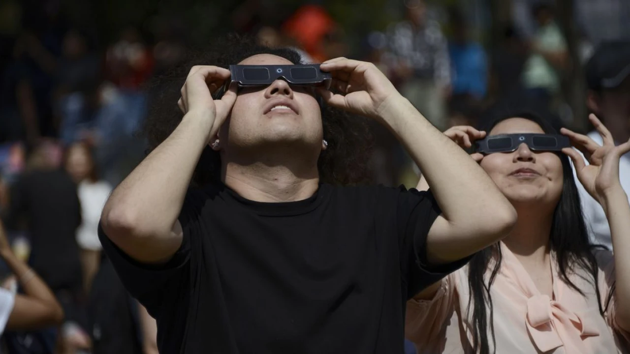 Why you absolutely cannot stare at the sun without eclipse glasses