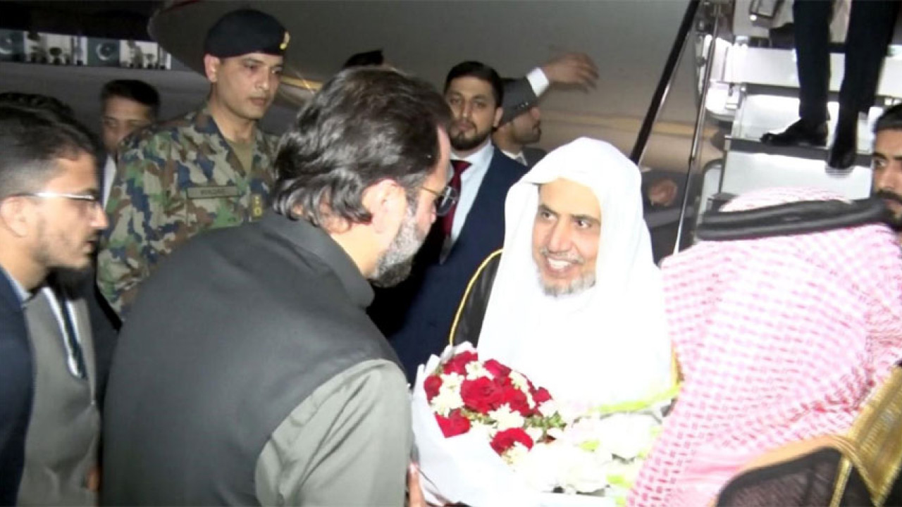 مسلم ورلڈ لیگ کے سیکرٹری جنرل عبدالکریم العیسیٰ پاکستان پہنچ گئے