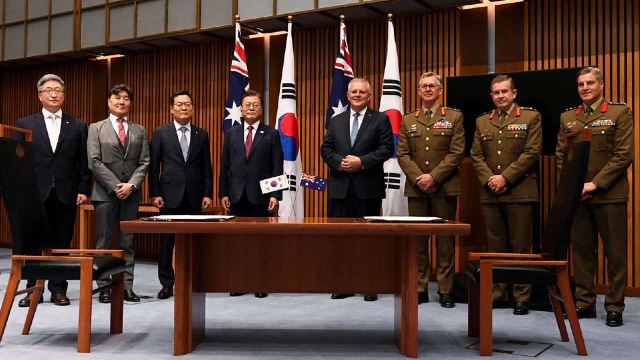 Australia, South Korea sign $1 billion historic defense agreement