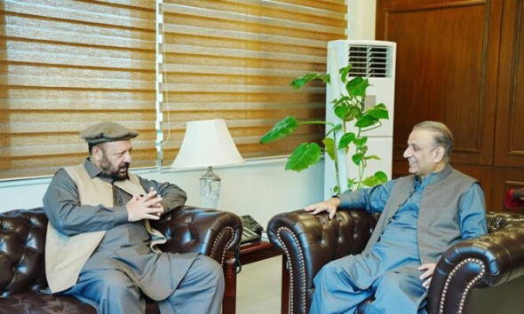وزیر نجکاری عبدالعلیم خان سے وزیر اعلیٰ گلگت بلتستان کی ملاقات ، ملکی صورتحال پر تبادلہ خیال