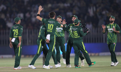 پاکستان نے  نیوزی لینڈ کو 9 رنز سے شکست دے کر سیریز برابر کردی