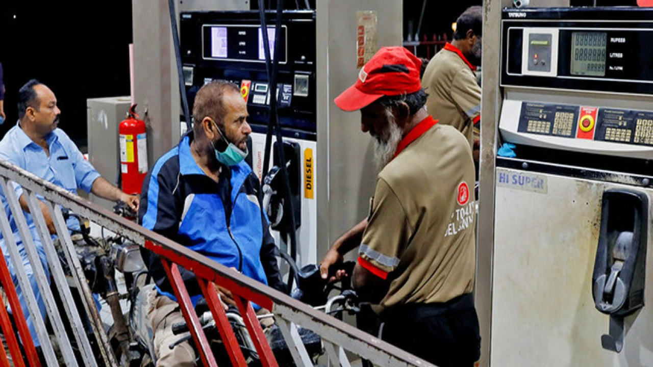 Petrol, diesel prices likely to drop from May 1
