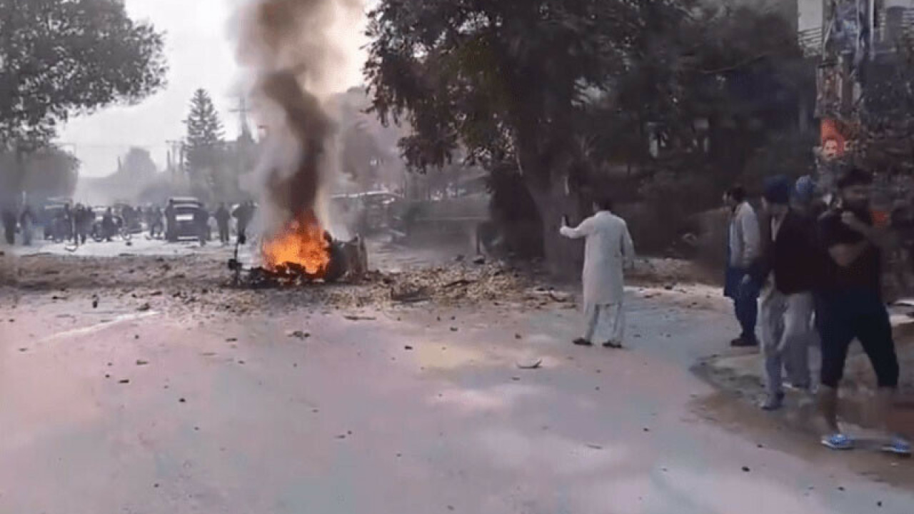 بلوچستان کے ضلع خضدار میں بم دھماکہ،  پریس کلب کے صدر  جاں بحق