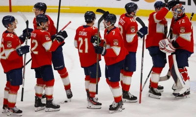 Panthers finish off Lightning in Game 5 rout