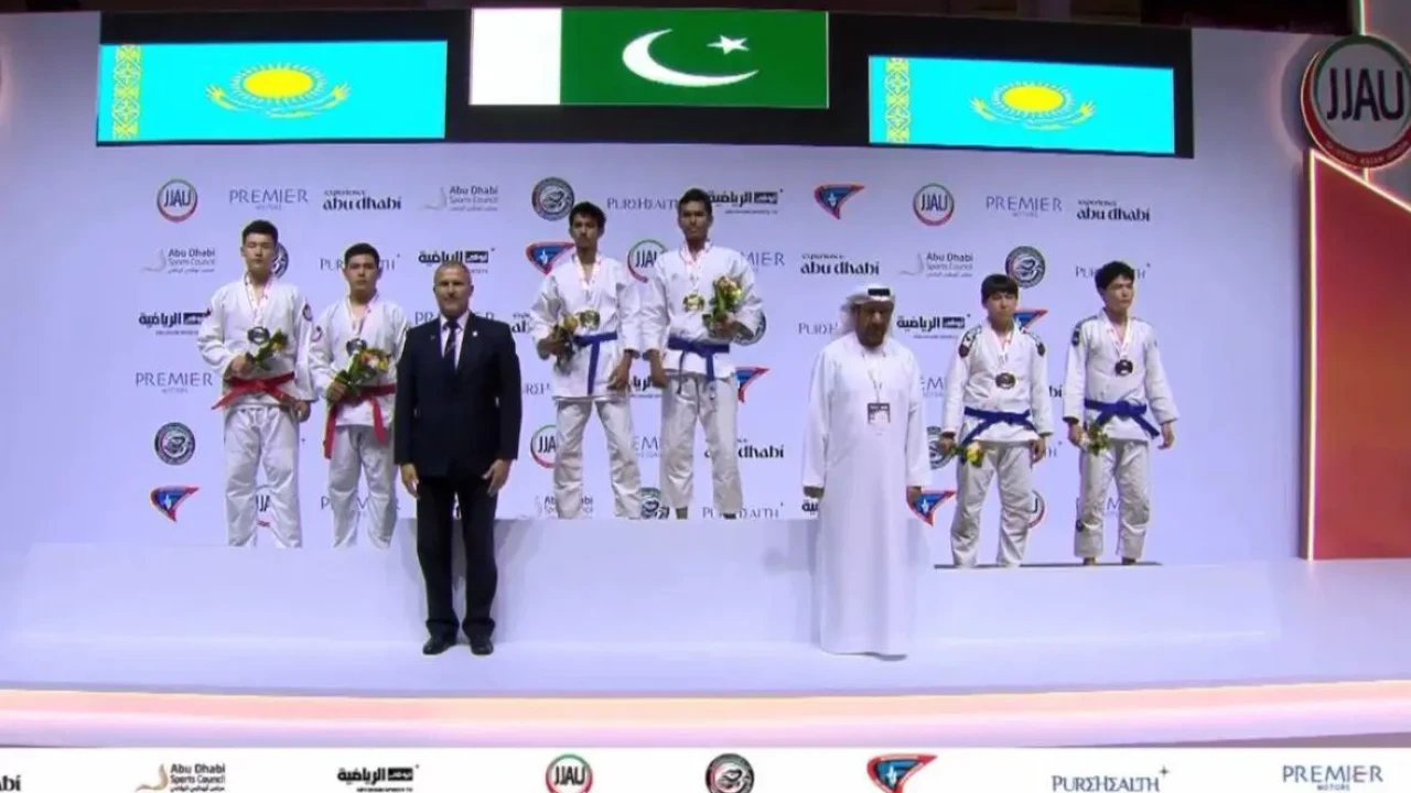 Pakistan bag gold, bronze medals in Asian Jujitsu Championship