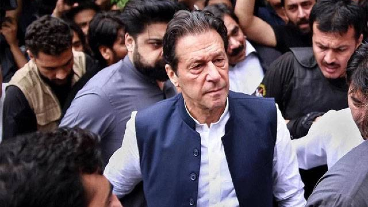 190 ملین پاؤنڈ کیس: عمران خان کی درخواست ضمانت پر سماعت ملتوی