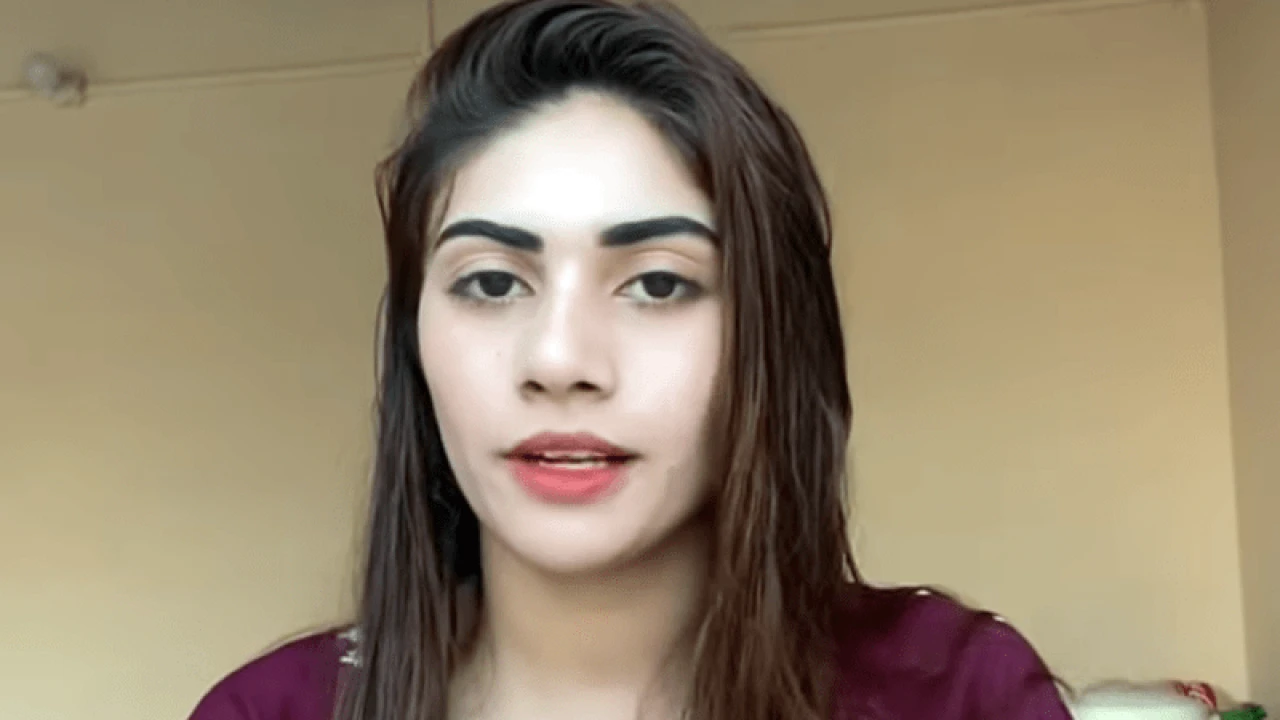 Dania’s arrest warrants in Aamir Liaquat videos leak case