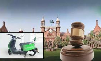 عدالت نے پنجاب حکومت کو طلباء  میں  الیکٹرک بائیکس تقسیم کرنے  سے روک دیا