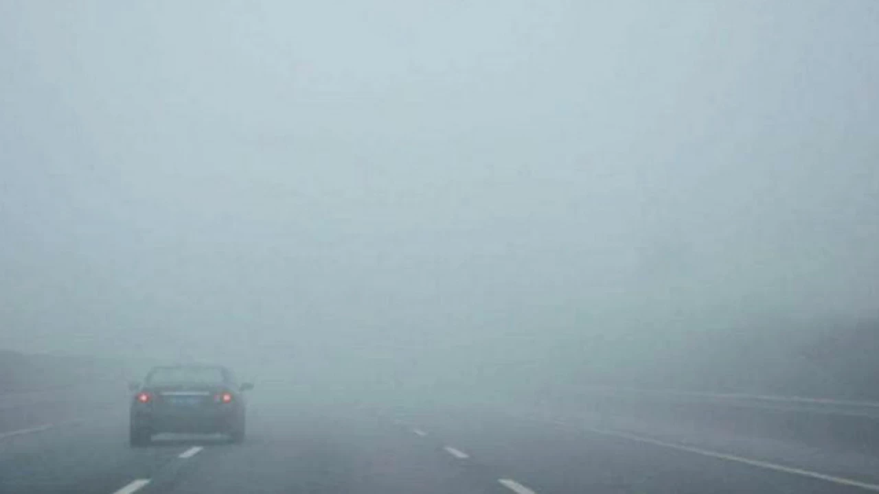 PMD predicts dense fog in plain areas of Punjab during next 24 hours