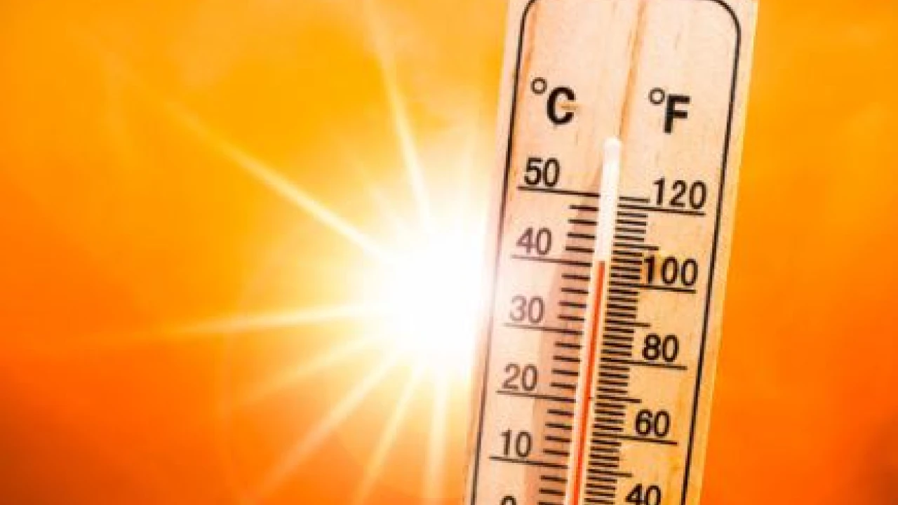 Pakistan Weather Update: Heatwave alert, effects and precautions