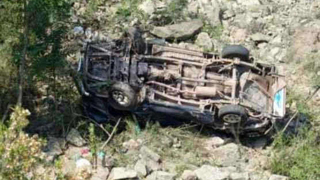 Abbottabad: Six including women killed as jeep falls into ditch