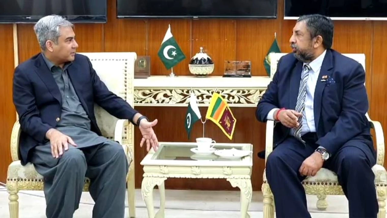 Sri Lankan envoy agrees to return 43 Pakistani prisoners