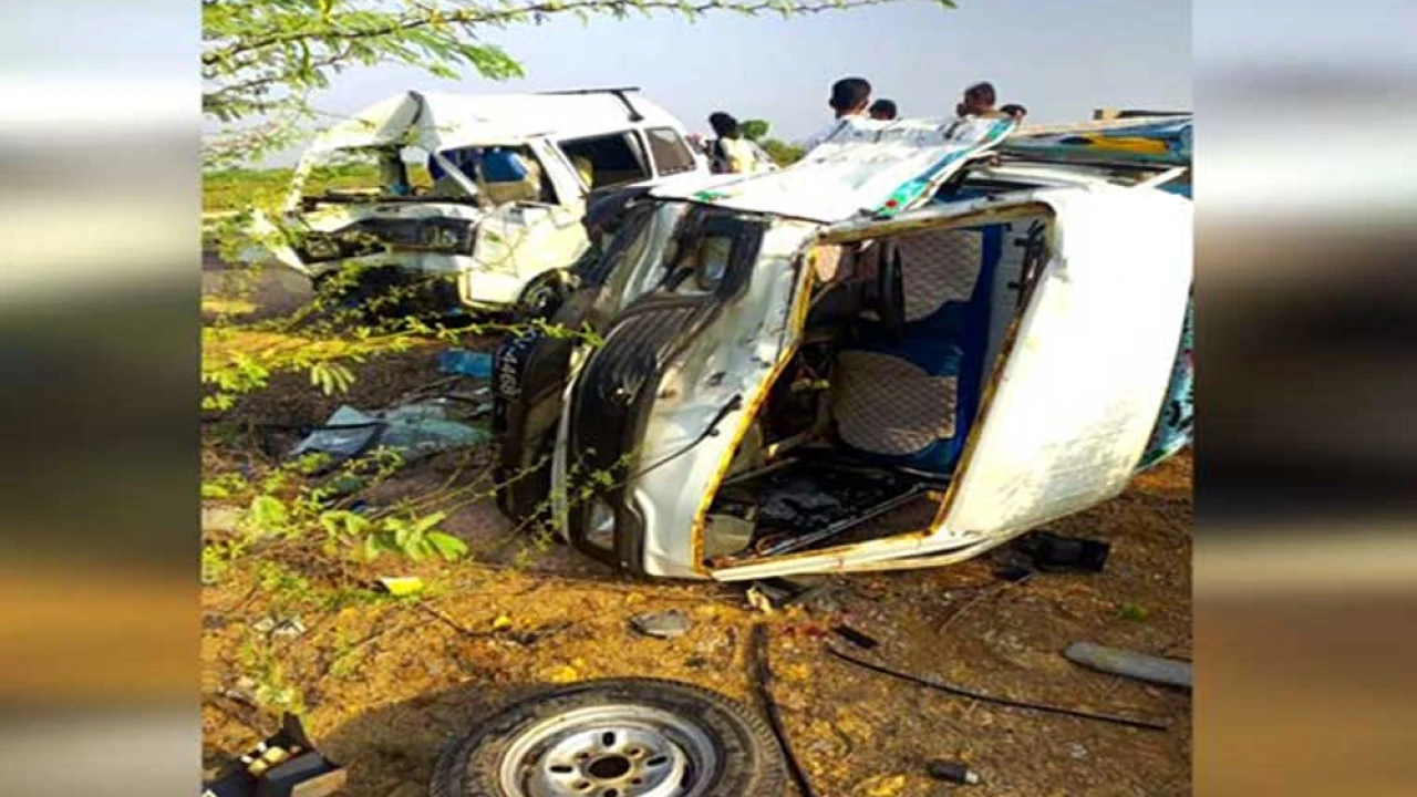 Five killed in terrible accident on Thatta highway