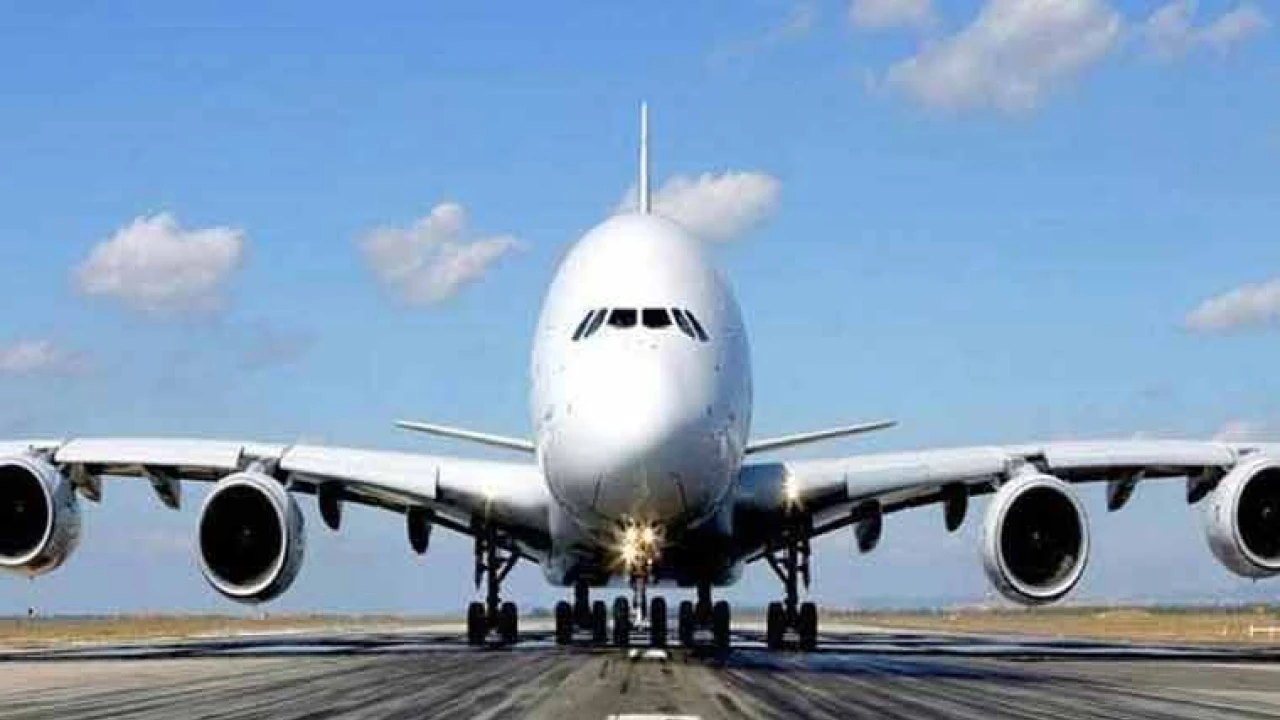 Skardu bound flight narrowly escapes accident