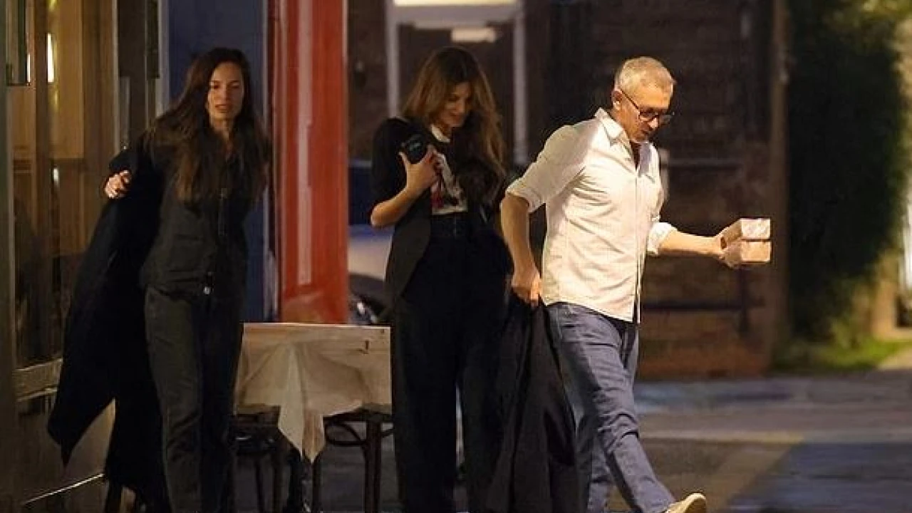 Gary Lineker, Jemima Goldsmith spotted on cozy dinner date in London