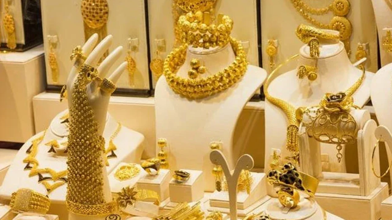 Big rise in gold price after minor drop