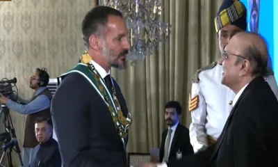 President confers ‘Nishan-e-Pakistan’ on Prince Rahim Aga Khan