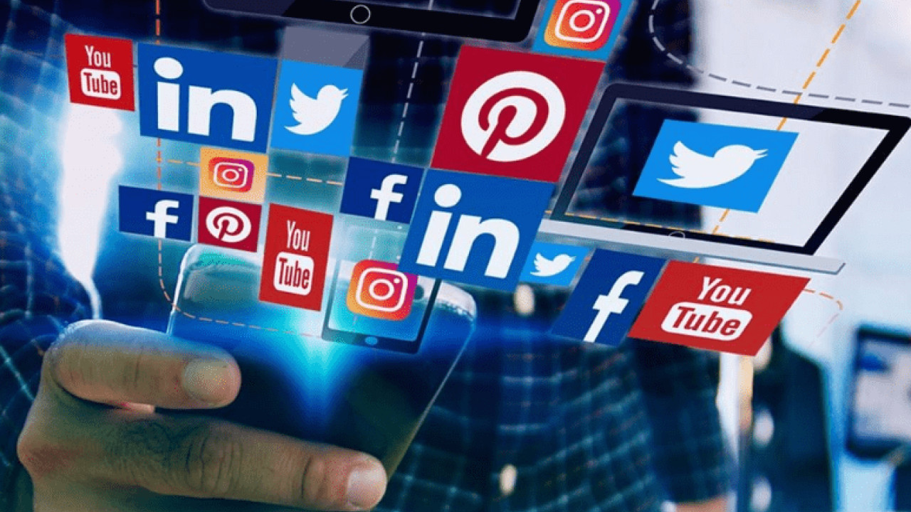 حکومت کا سوشل میڈیا کو کنٹرول کرنے کیلئے  فائر وال کی تنصیب کا فیصلہ