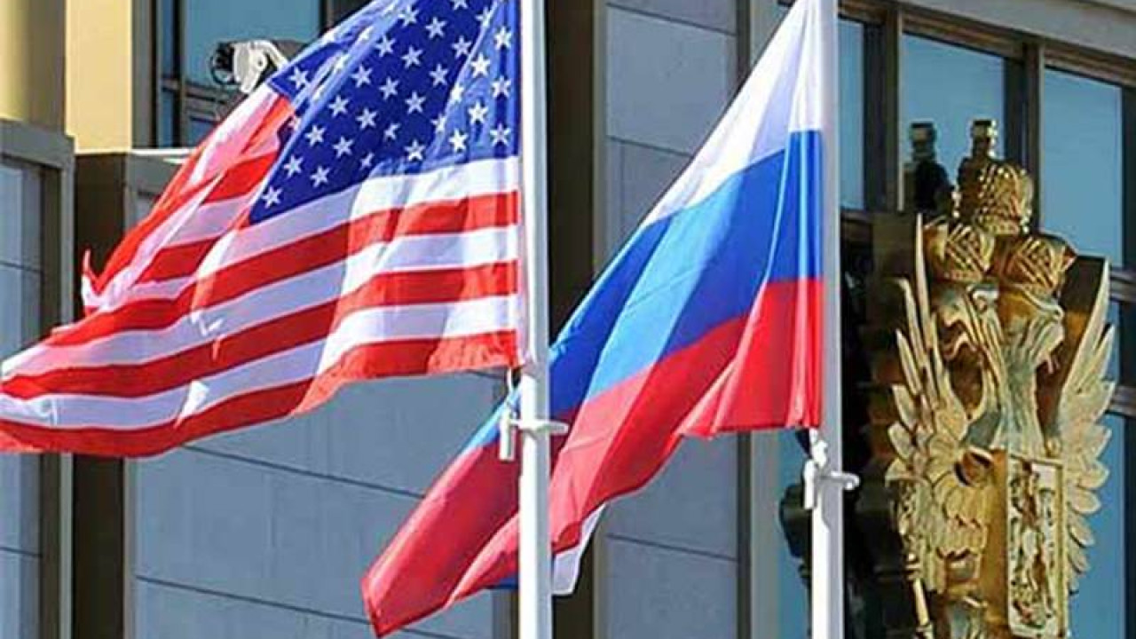 امریکا کی  روس کو آئی ٹی سروسز دینے پر پابندی