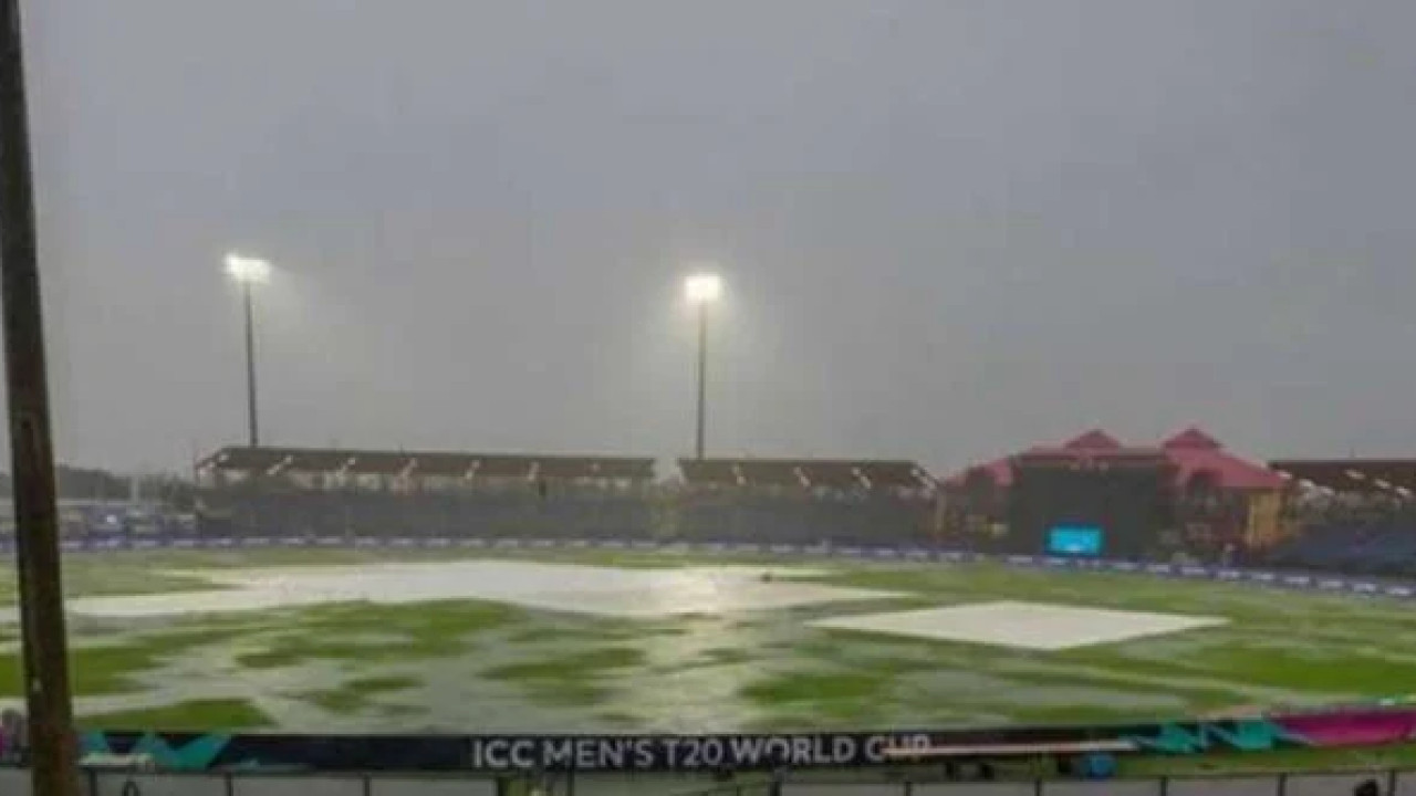 ٹی ٹوئنٹی ورلڈ کپ : آسٹریلیا مد مقابل بھارت ، میچ میں بارش کا  امکان