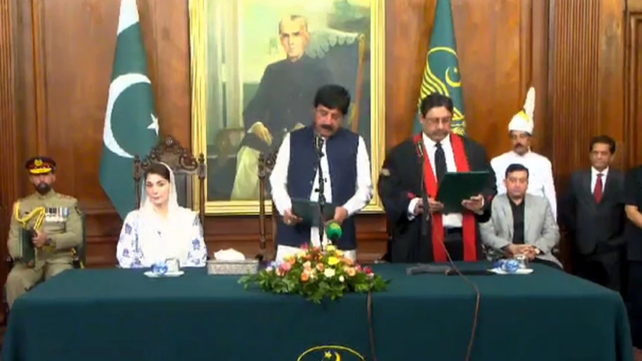 Justice Shujaat Ali Khan takes oath as acting Chief Justice of LHC