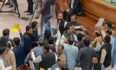 پنجاب اسمبلی میں اپوزیشن کی  ہنگامہ آرائی کے باعث ضمنی بجٹ کی منظوری نہ ہوسکی