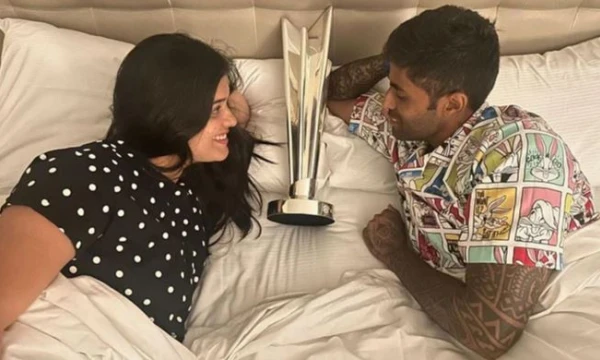 Suryakumar Yadav, wife's T20 trophy sleep photos go viral