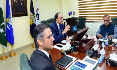 Finance Minister hails FBR exceptional performance