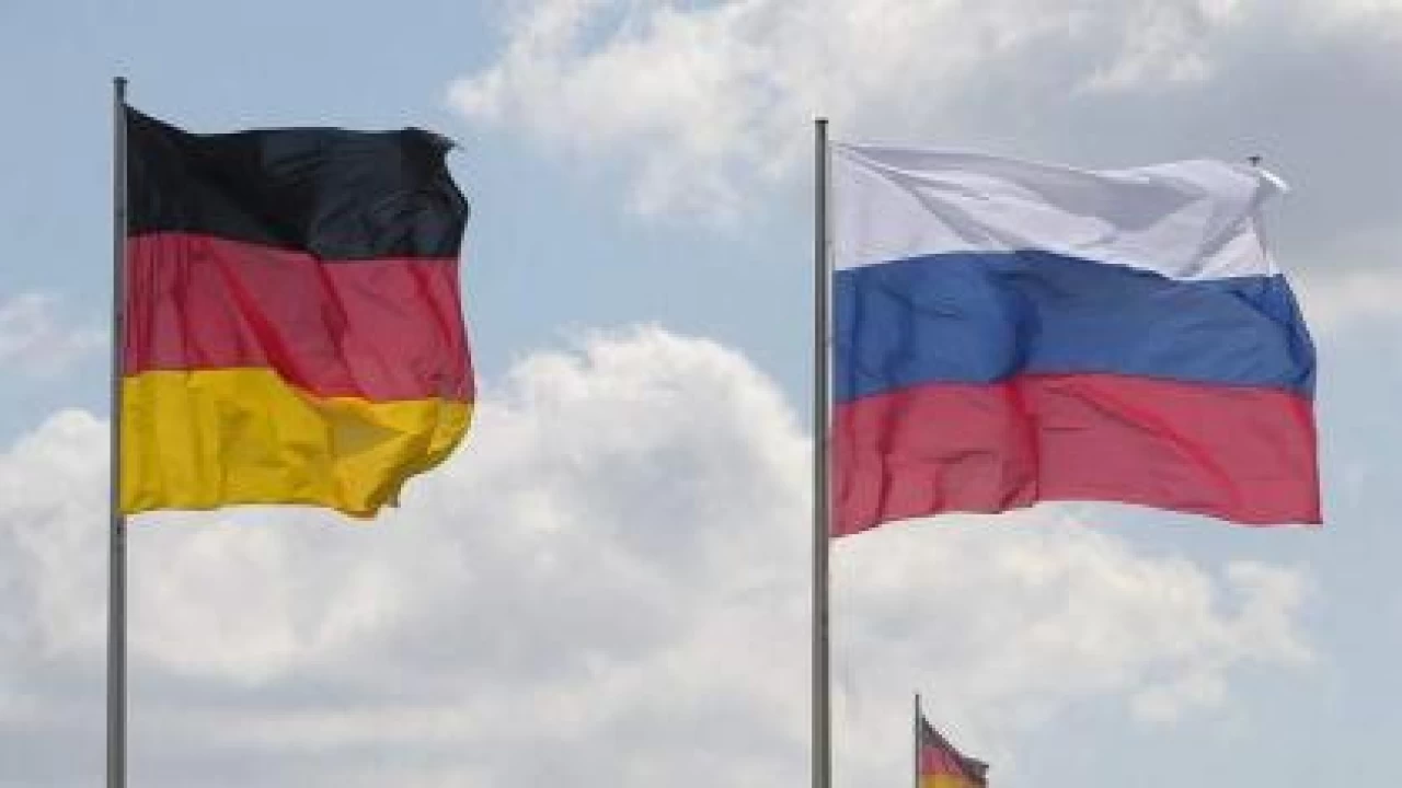 Russia expels two German diplomats in tit-for-tat move