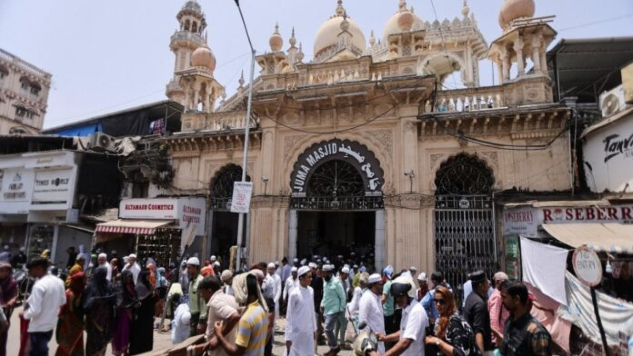 بھارت میں مساجد کو تجاوزات کے نام پرمسمارکرنے کا سلسلہ شروع