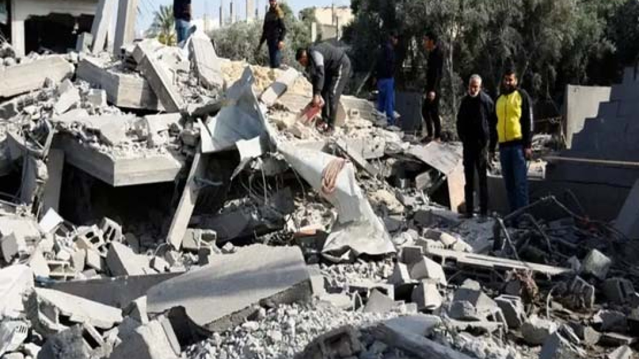 اسرائیل کے غزہ کے رہائشی علاقوں میں حملے سے مزید 30 فلسطینی شہید