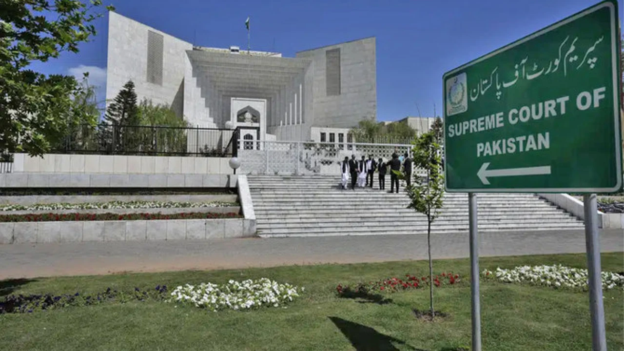 Apex court suspends LHC's verdict, ECP's notification in tribunals case