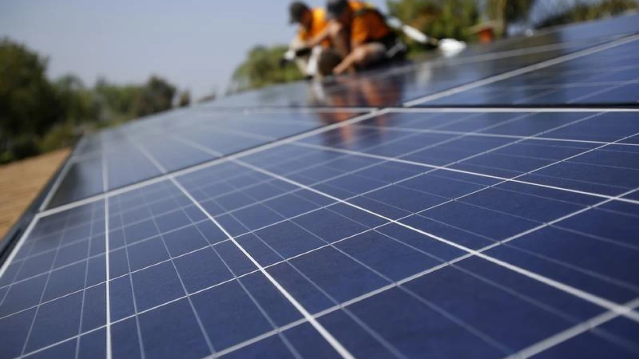 Solar panels under Roshan Gharana: check eligibility