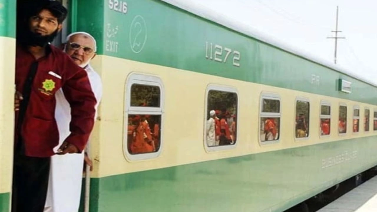 Pakistan Railways once again hikes fares
