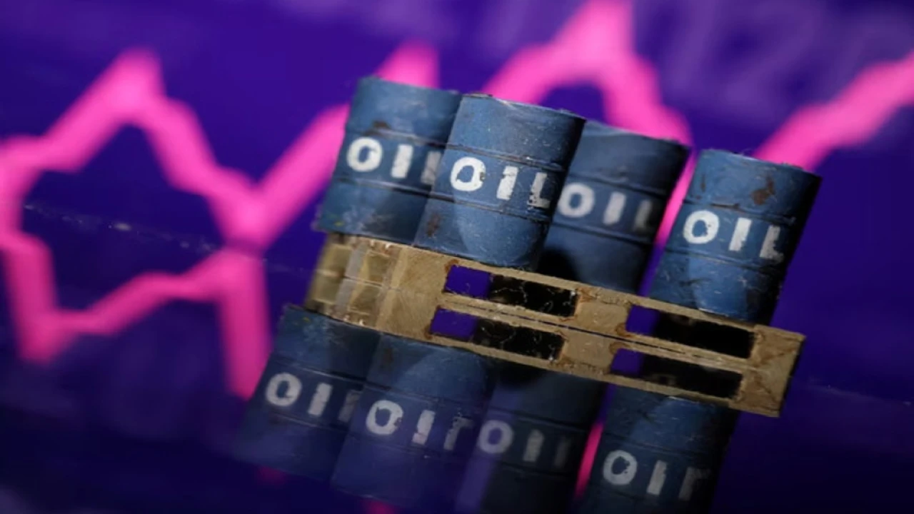 Oil prices rise despite drop in US crude stocks