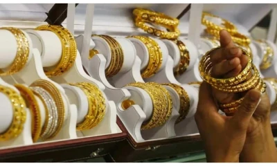 Gold price plummets by Rs3,000 per tola in Pakistan
