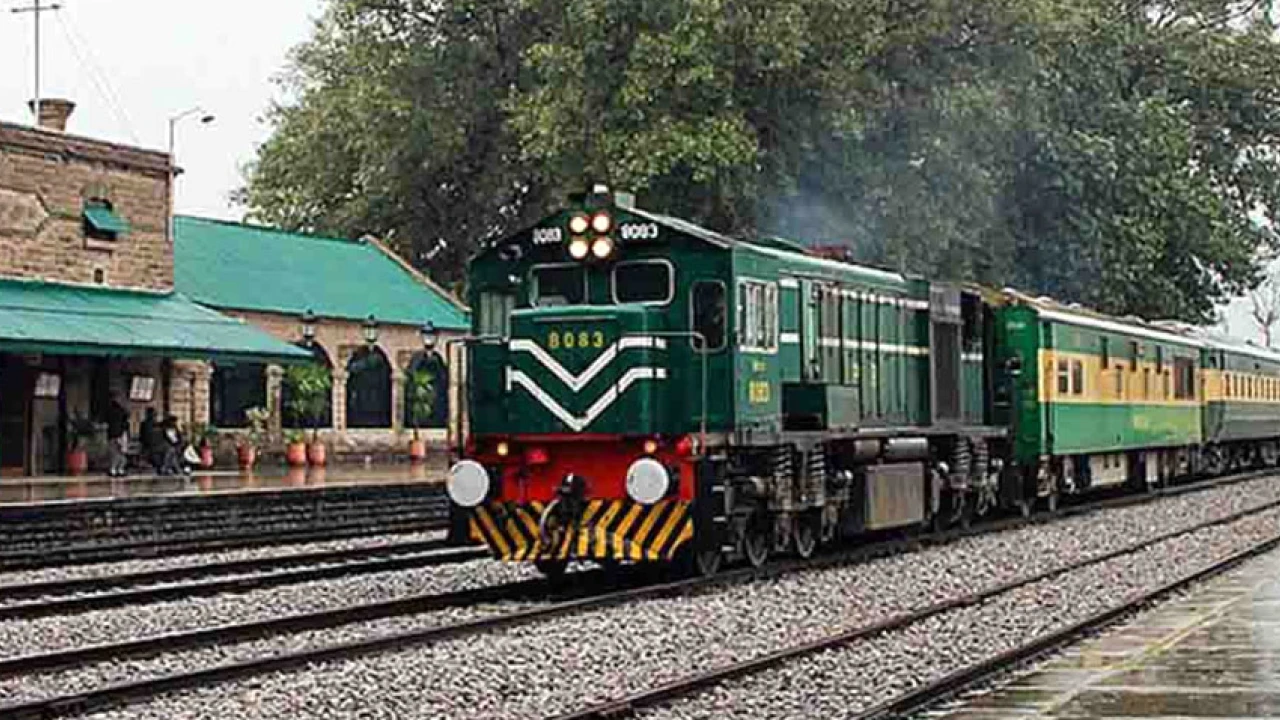 Pakistan Railways collects over Rs76mln from ticketless passengers