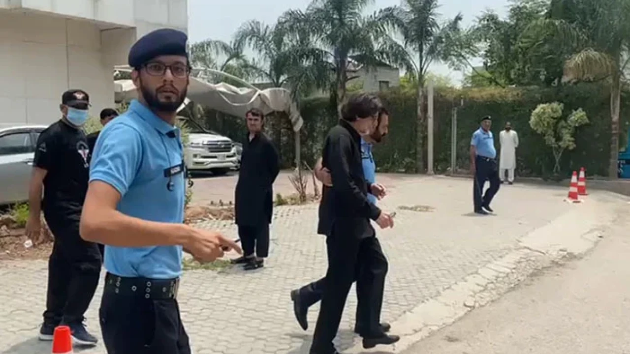 Islamabad Police arrest Barrister Gohar, Rauf Hassan
