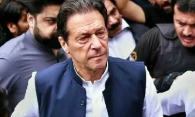 Imran Khan confesses he had called peaceful protest outside GHQ