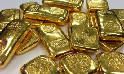 Gold price falls by Rs2,300 per tola