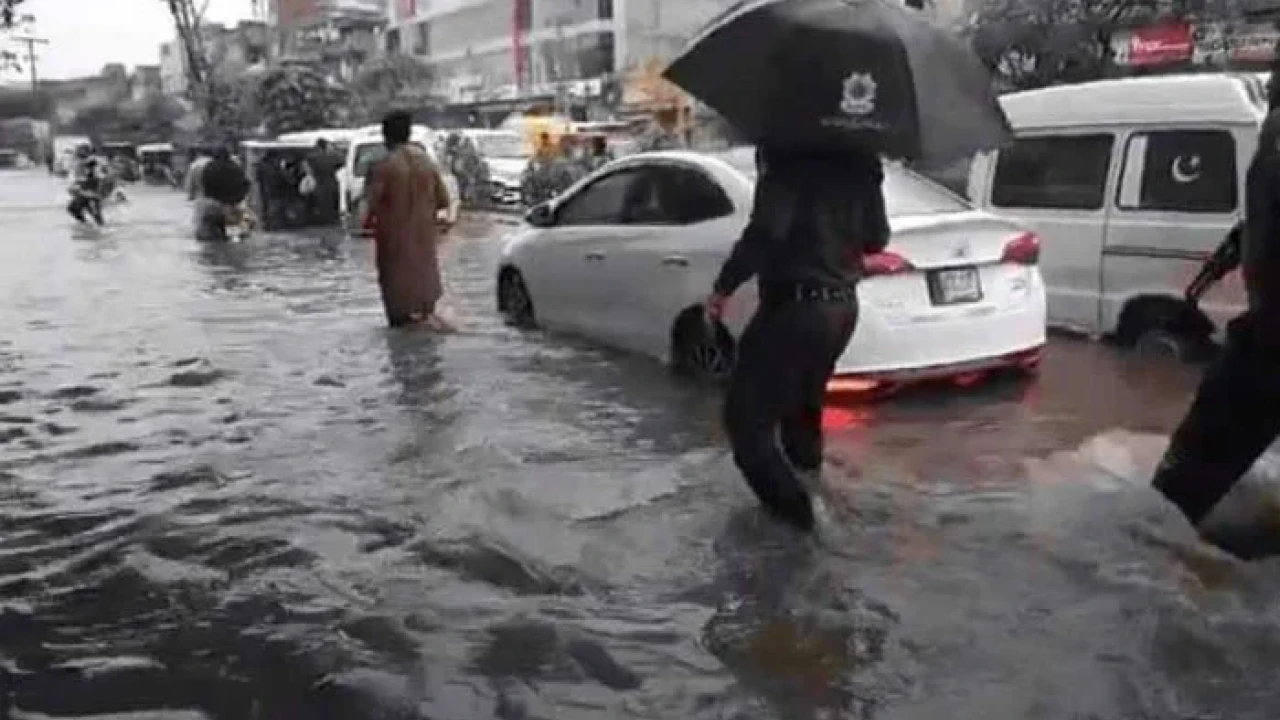 Torrential rains in Punjab, over 400 feeders trip